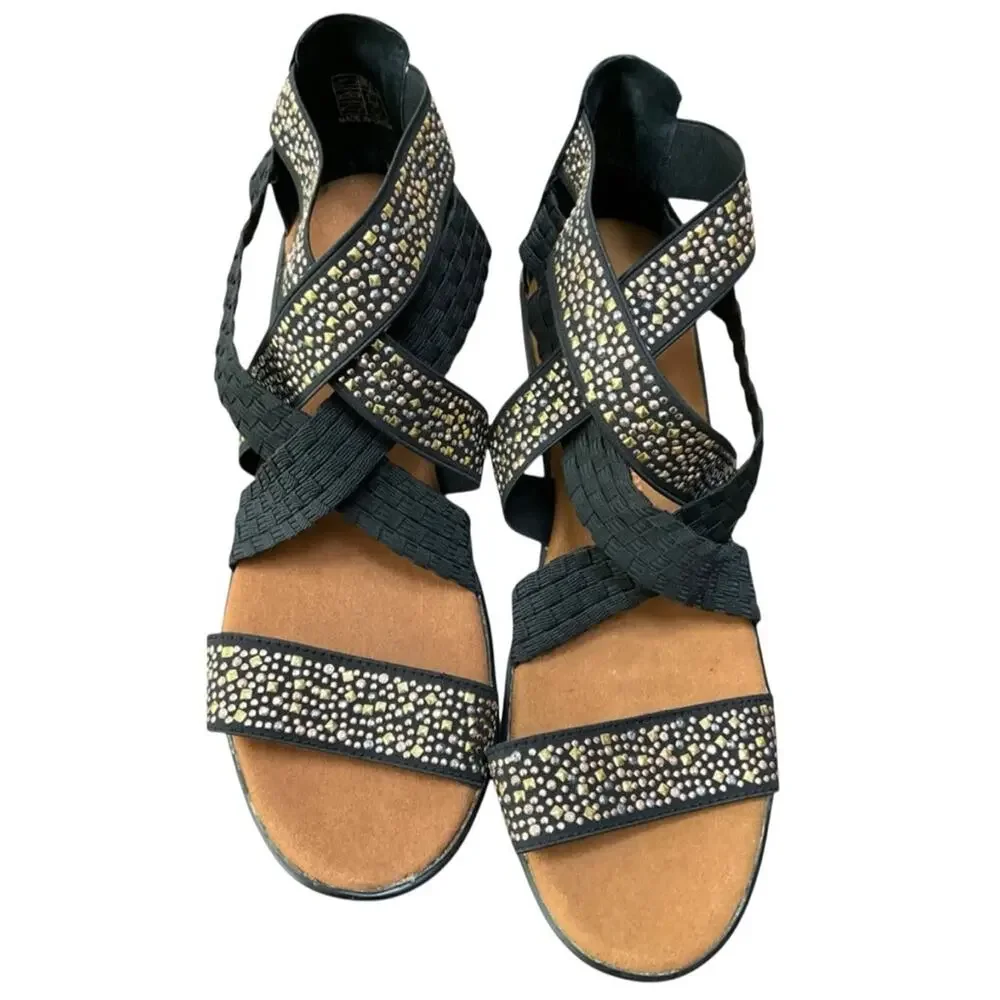 Bernie Mev Women's Lucious Sandals Stud design Size 10 NIB NEW